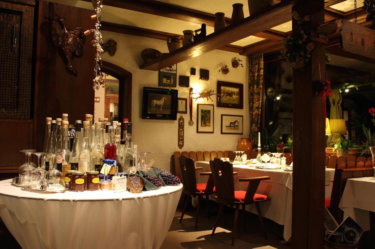 Hotel-Restaurant Lindenhof Kreuzwertheim Eksteriør bilde